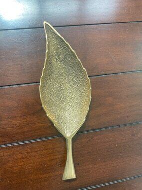 brass leaf decorative piece